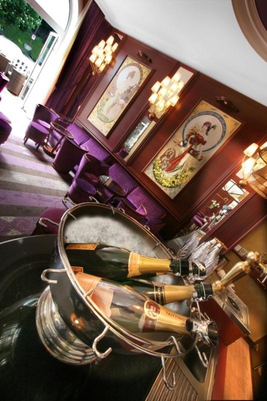 프리빌리지 더블룸