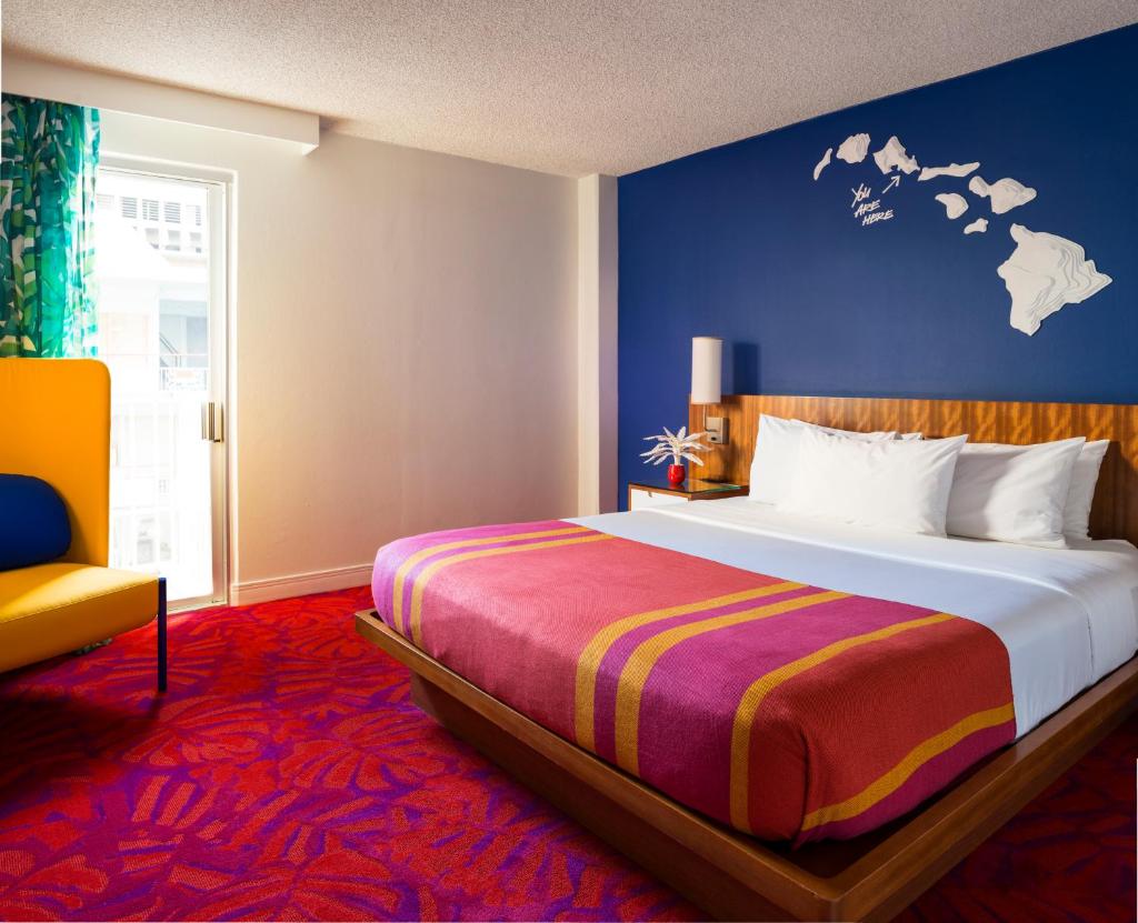 Двухместный (Номер с 1 кроватью размера «king-size» - Недавно отремонтированный), Shoreline Hotel Waikiki