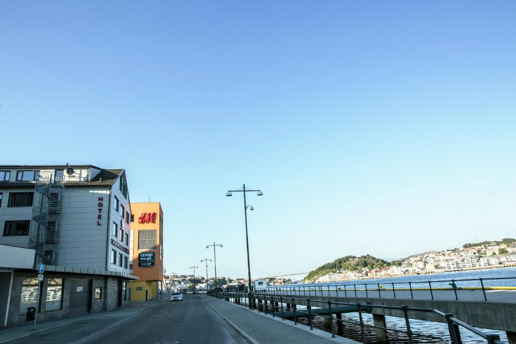 Thon PartnerHotel Storgata photo 2