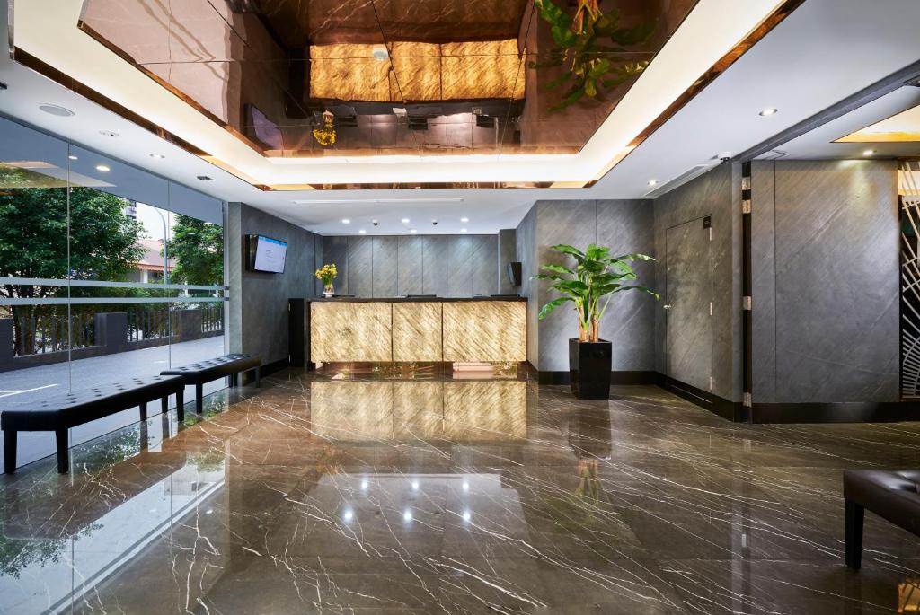 Hotel 81 Orchid photo 4