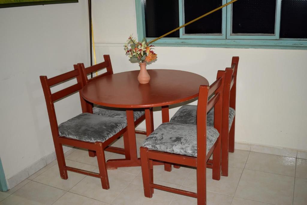 Cafe Inn Casa Hotel photo 2