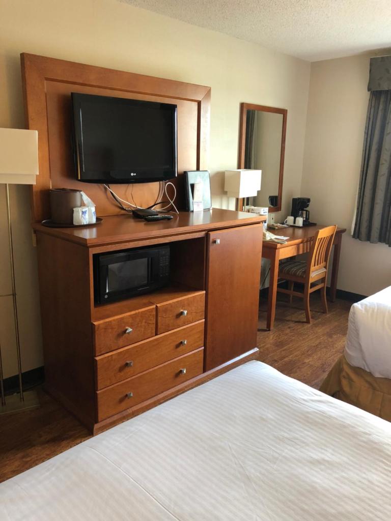 St. Albert Inn & Suites photo 4