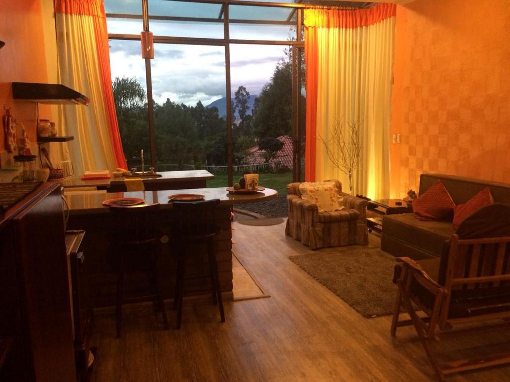 NUESTRA CASA - OUR HOME Suite-Studio Cuenca by A2CC photo 3