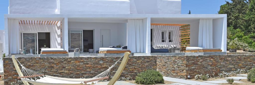 Tinos Blend Suites photo 4
