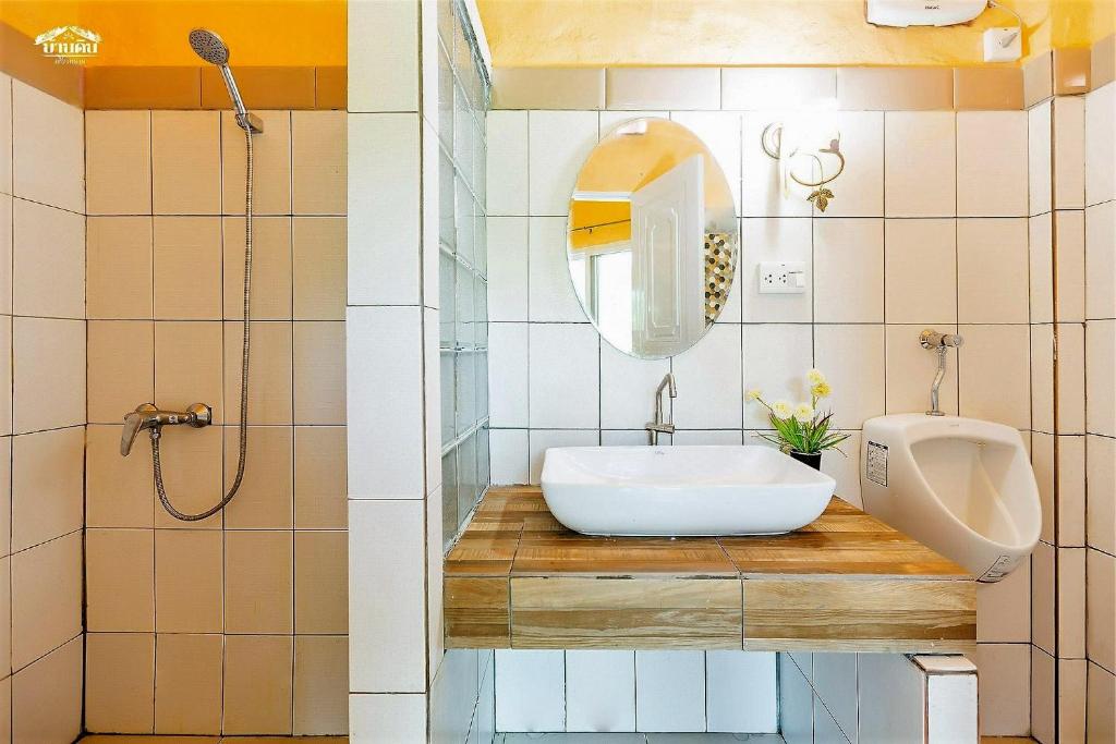 Семейный (Семейный номер Делюкс), Baandin Chiewlarn