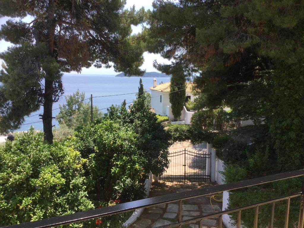 Villa Yiannis (Adult Friendly) photo 4