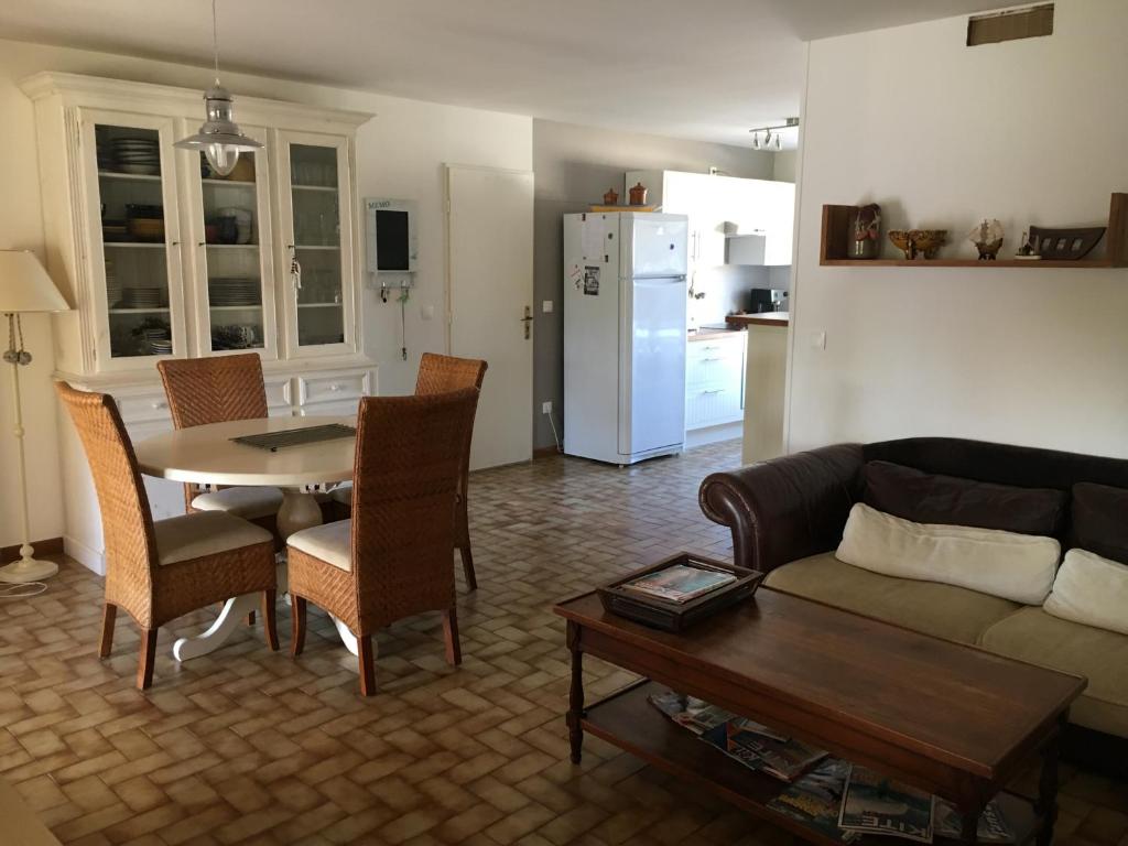 Villa rapatel photo 3