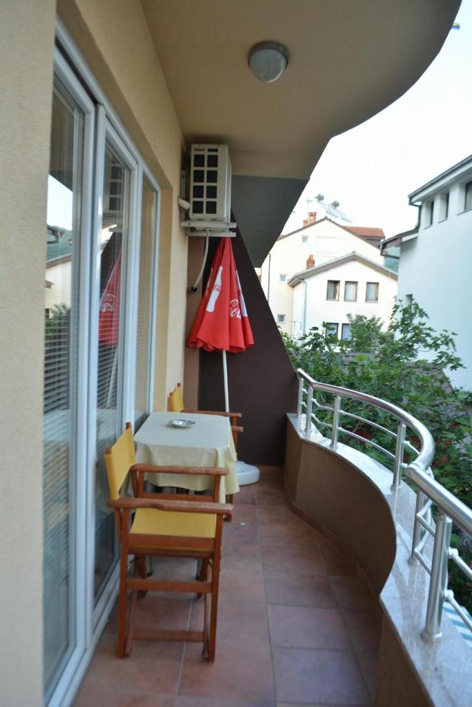 Apartments Elena photo 1