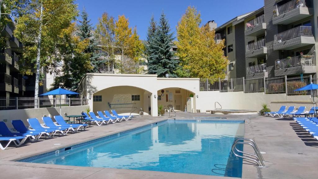 Beaver Creek West Condos photo 1