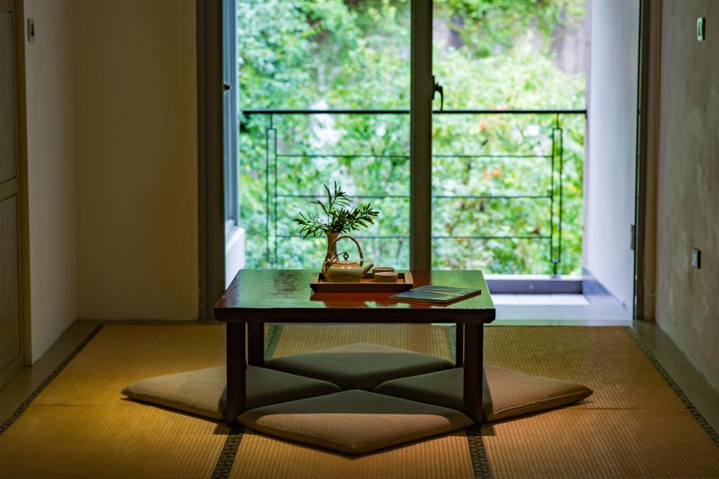 Cedarwood Villa photo 2