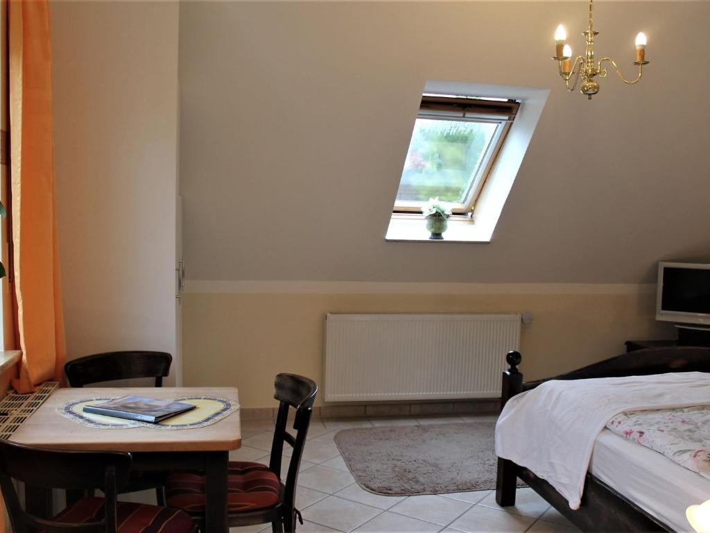 Spacious Apartment in Boltenhagen with Garden photo 1