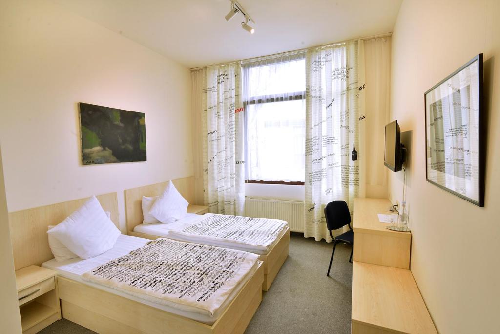 Berlin ART Hotel photo 2