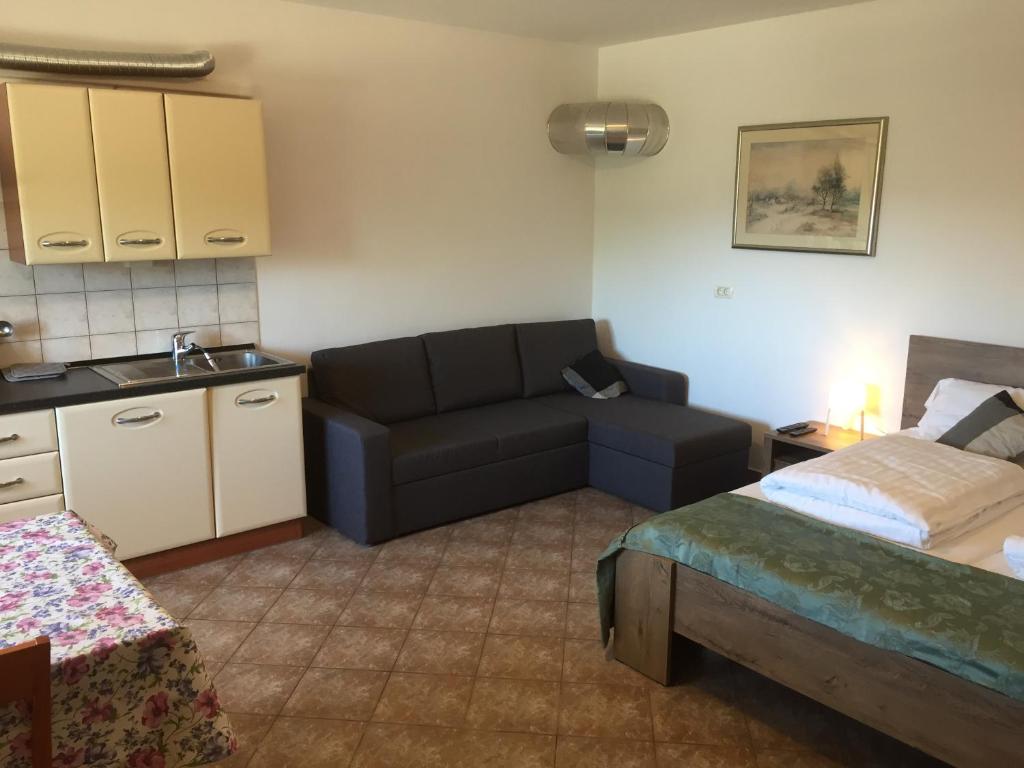 Apartma Valmarin photo 4