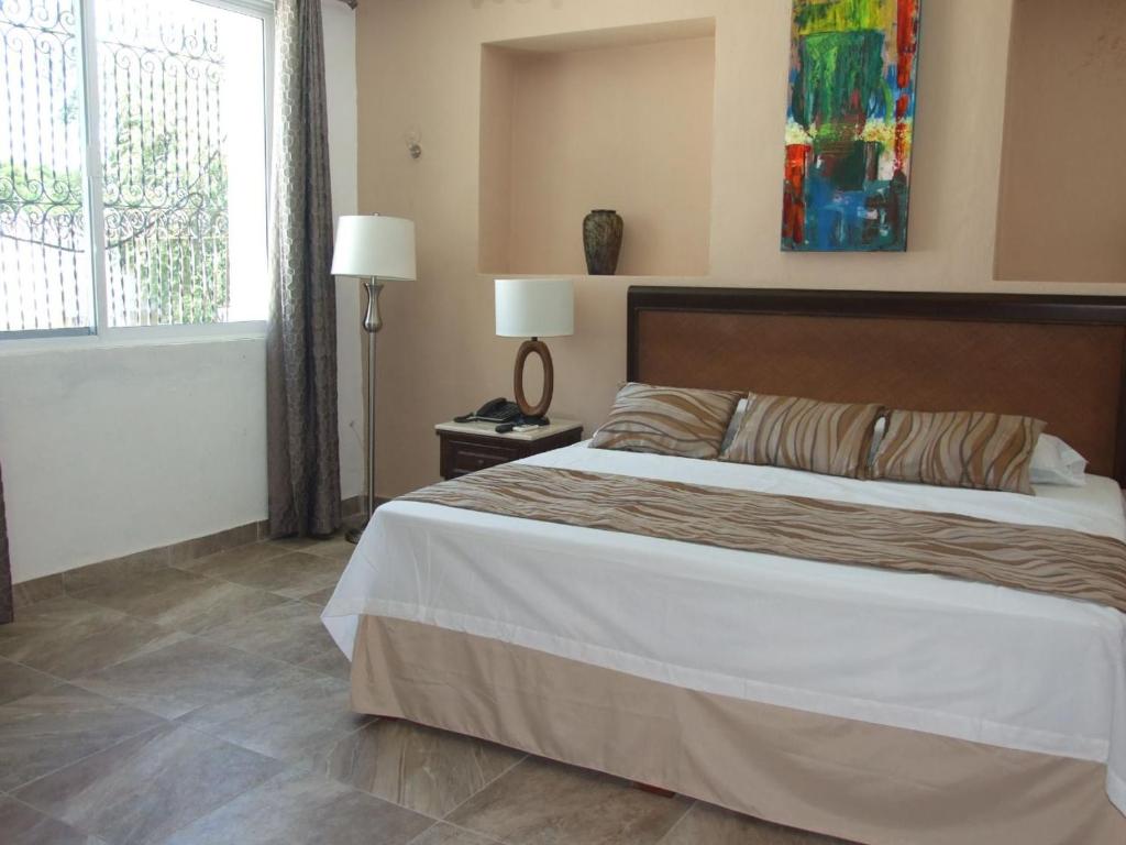 Izamal Plaza photo 3