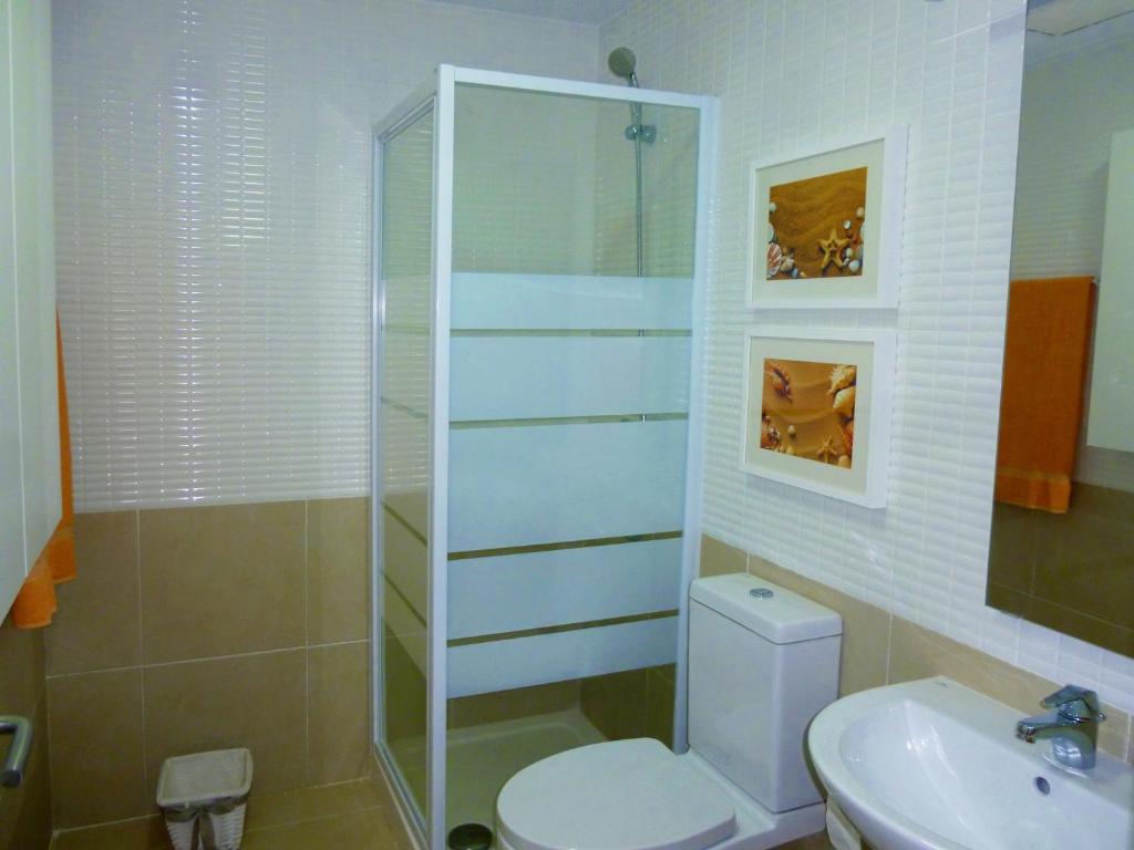 Apartamento con piscina photo 3