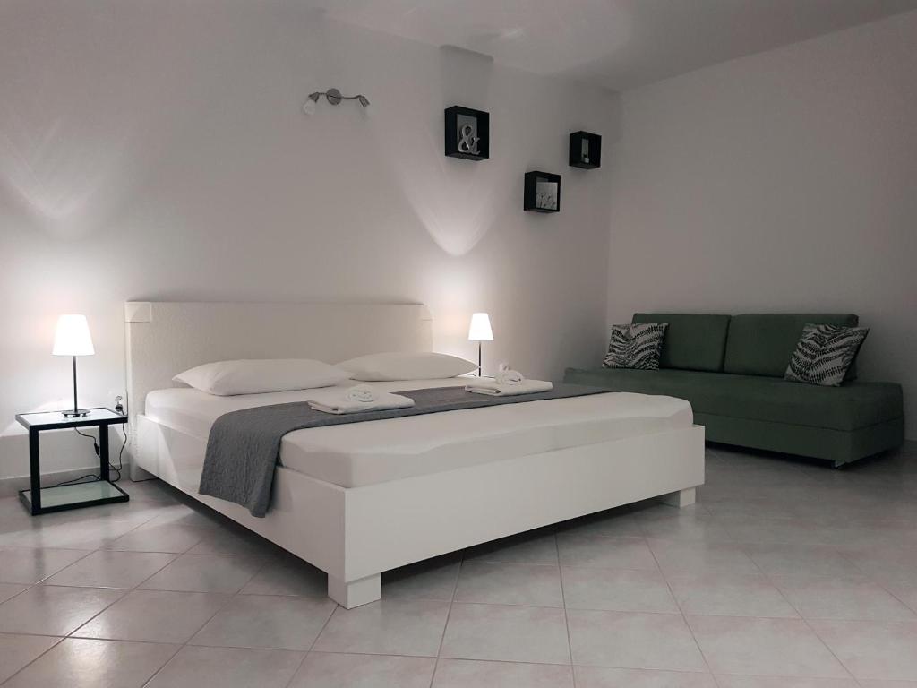 Apartments Saric 2 photo 1