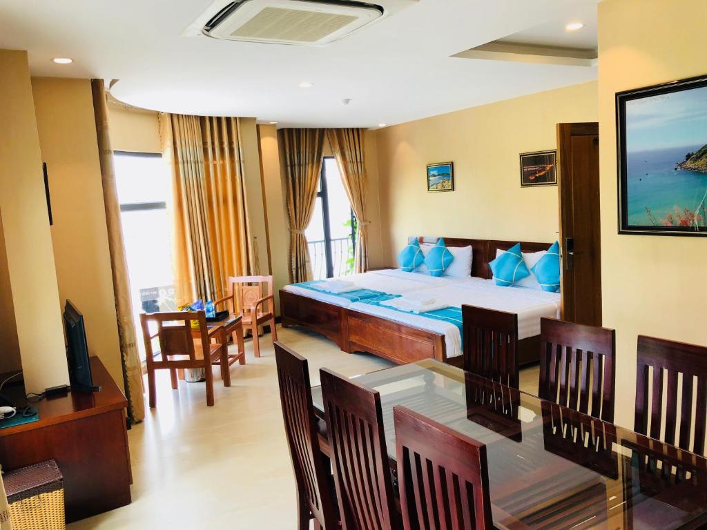 Hồng Hạc Hotel