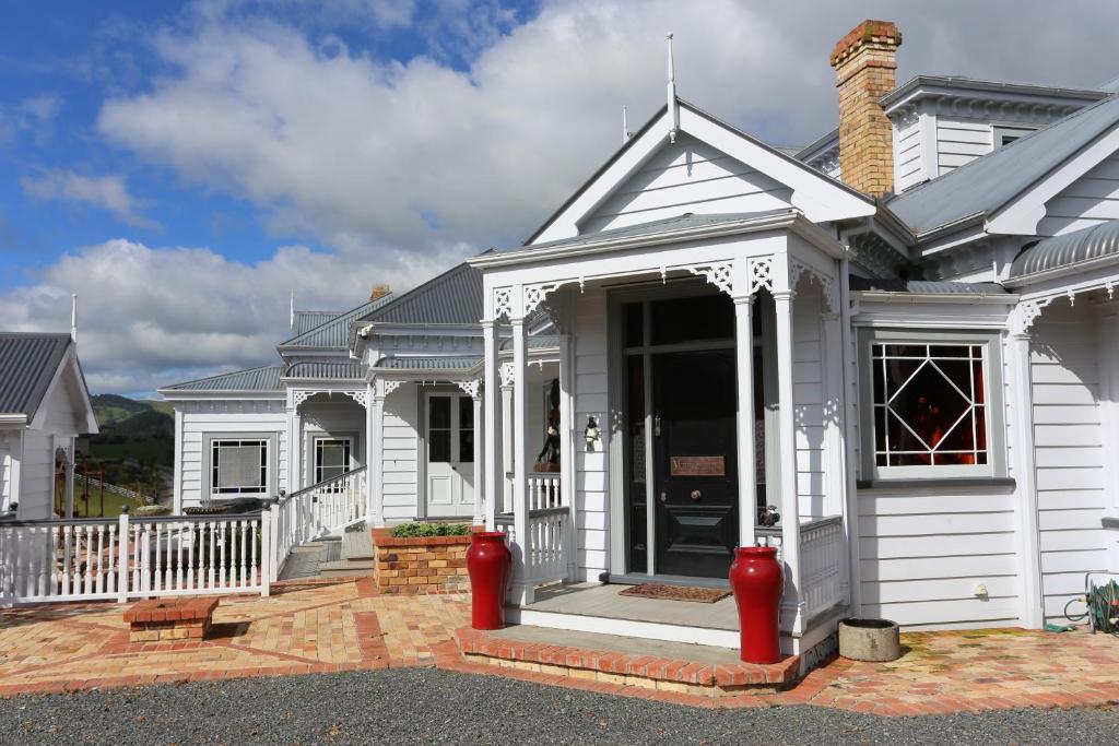 Maungakawa Villa photo 2