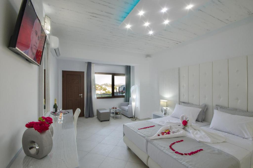 FTELIA LUXURY STUDIO ''QUATTRO'' photo 4
