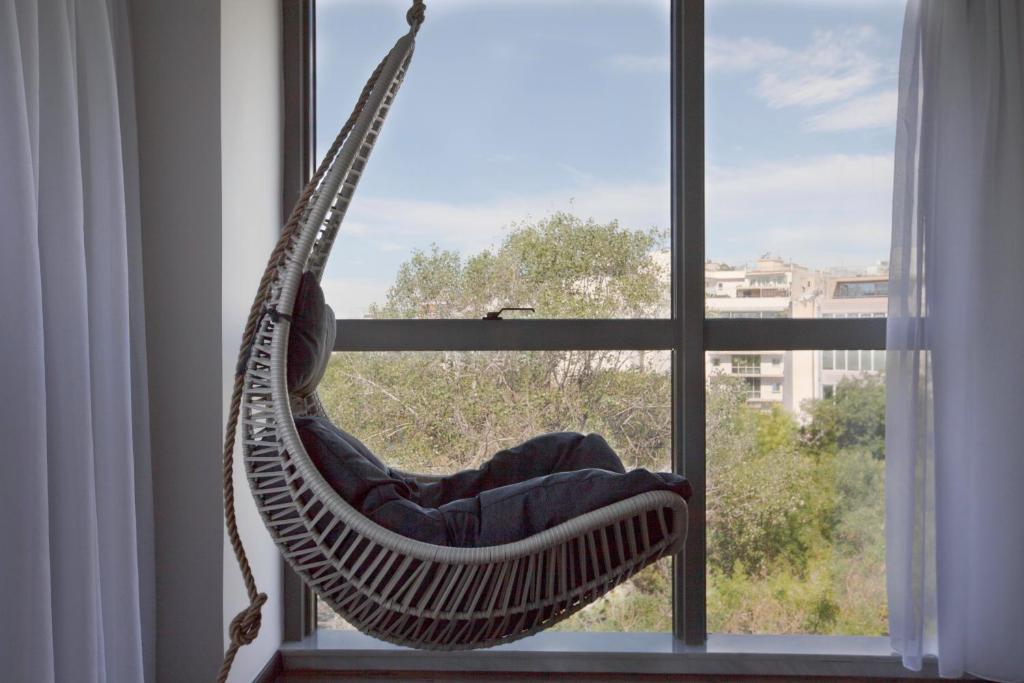 Сьюит (Люкс Lifestyle с видом на акрополь), B4B Athens Signature Hotel