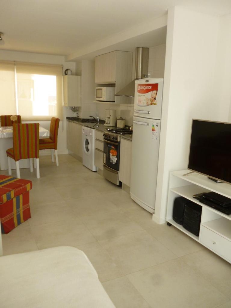 1-1/2 AMB c/BALCON SOLEADO en EDIFICIO FRENTE AL MAR photo 2