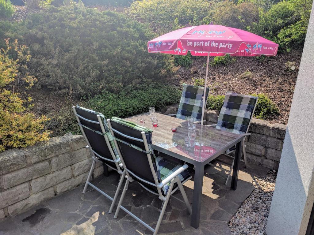 Ferienwohnung mit Terrasse photo 1