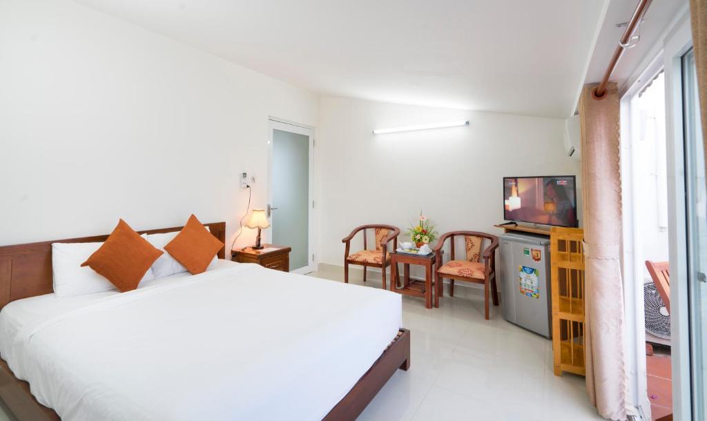 Lantern Riverside Hoi An