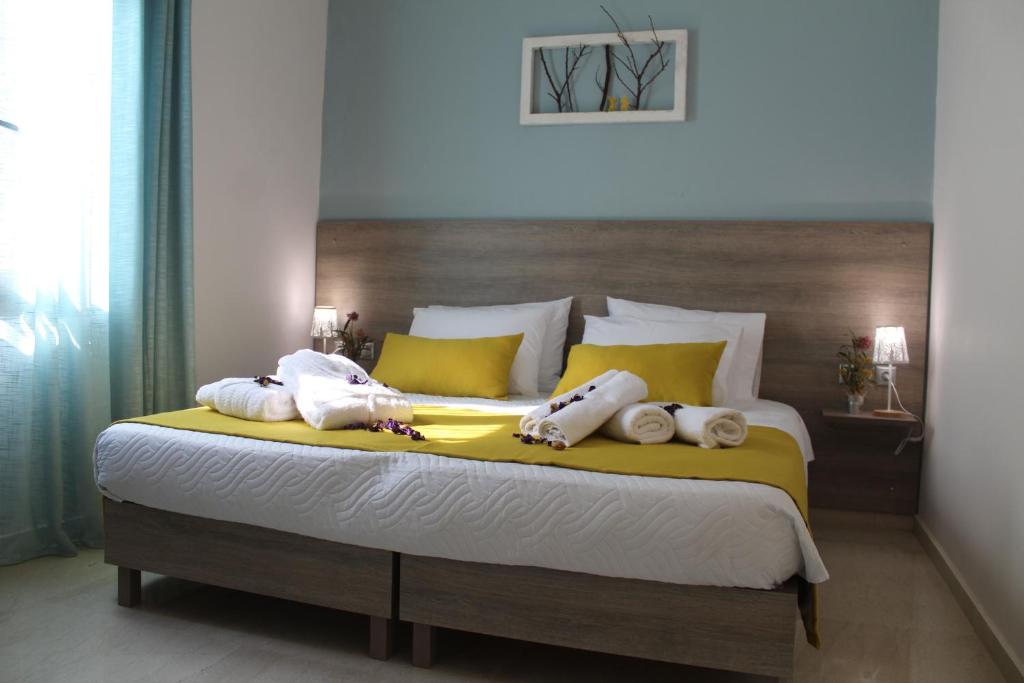 Myron Suite Old Town