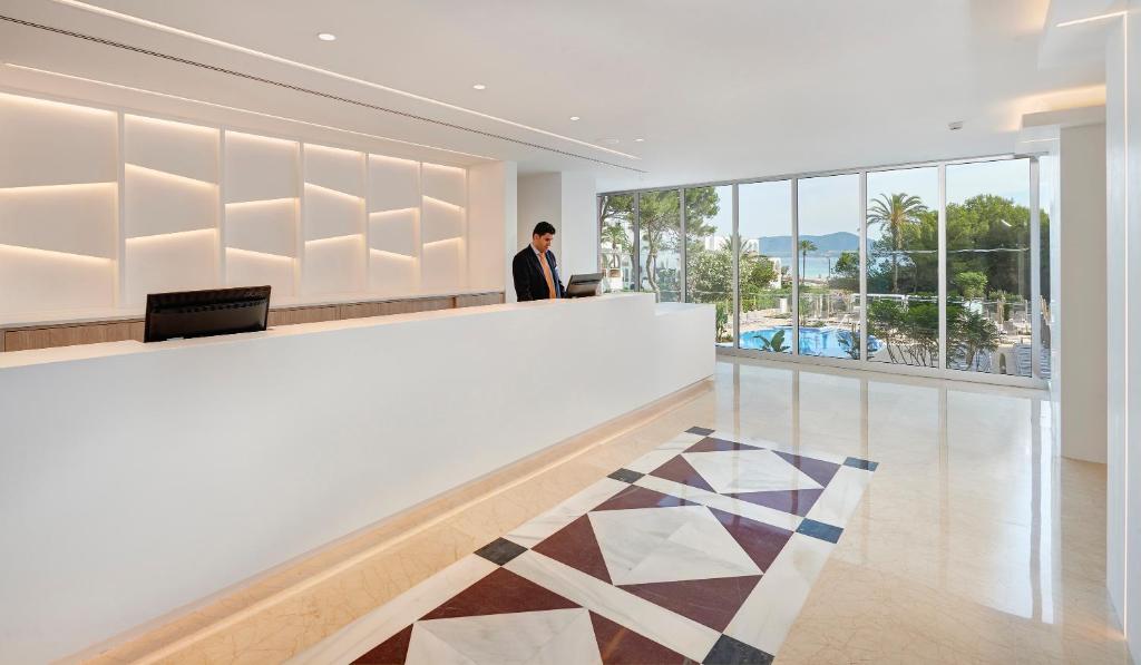Hipotels Bahia Cala Millor - Adults Only photo 3