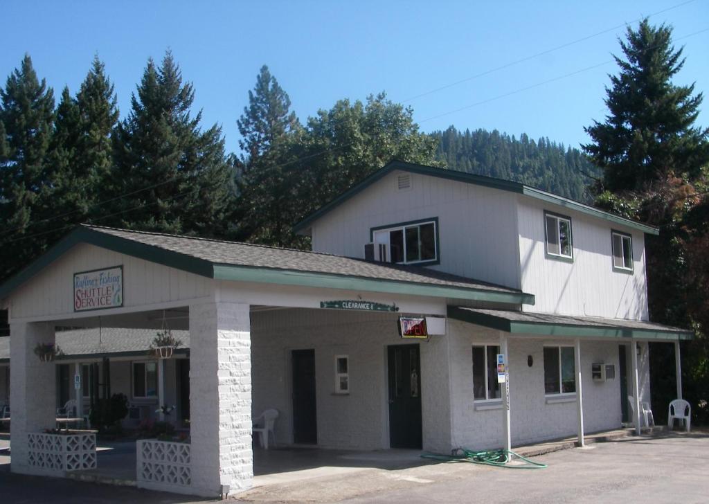 Forest Lodge Motel photo 1