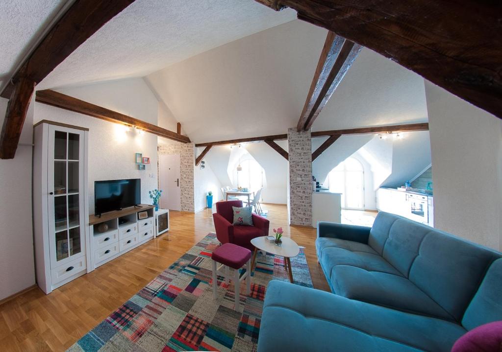 Penthouse Apartment photo 2
