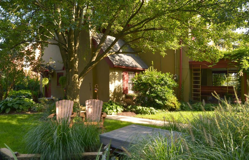 The Lancaster Bed and Breakfast photo 3