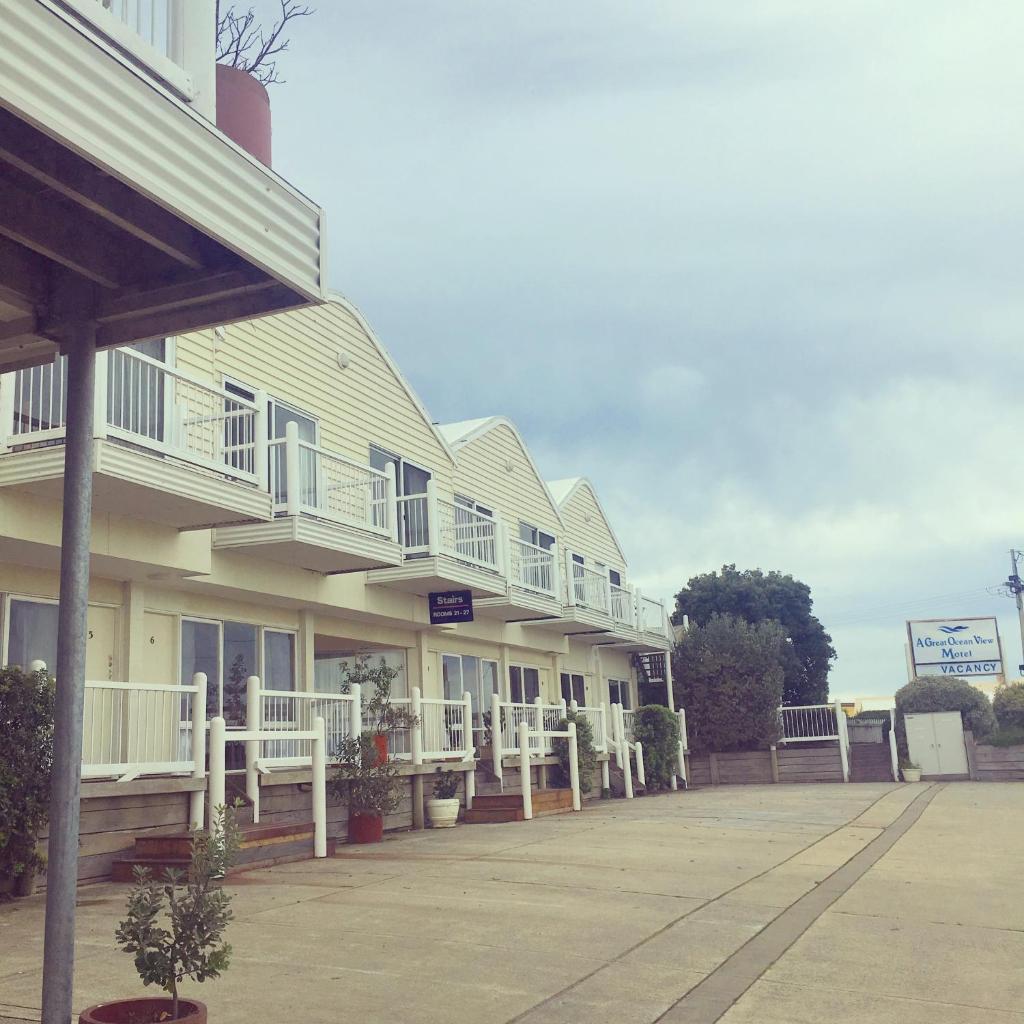 A Great Ocean View Motel photo 3