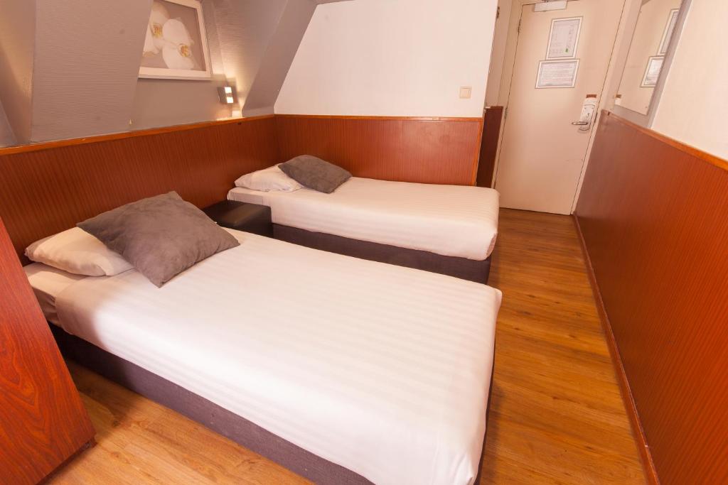 Двухместный (Двухместный номер с 2 отдельными кроватями), Travel Hotel Amsterdam