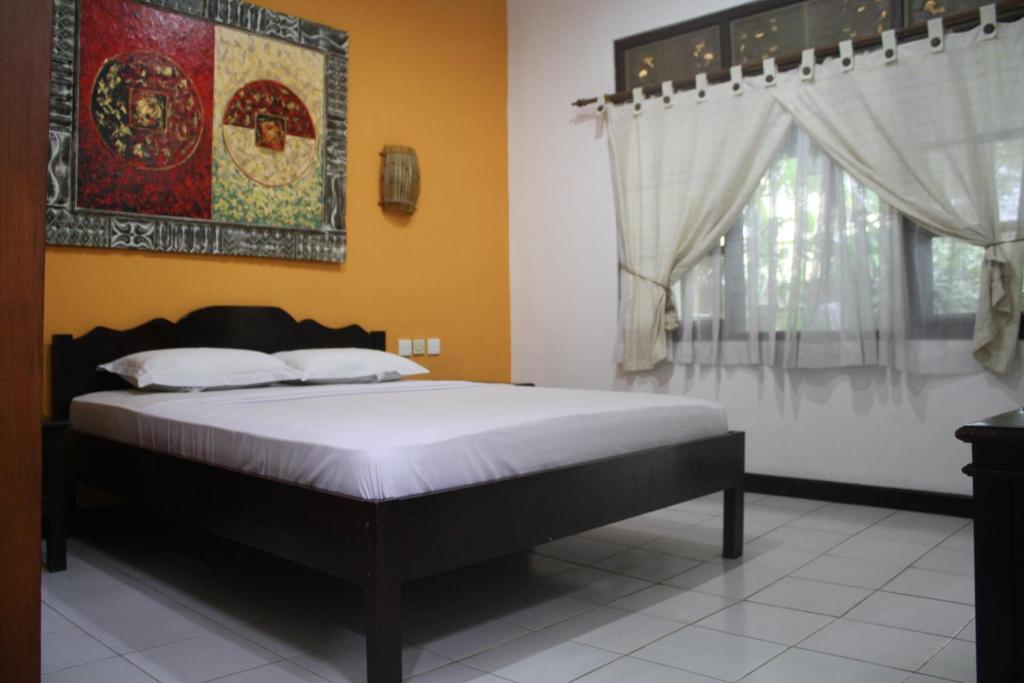 De Puspa Residence Seminyak - Tap to explore photos