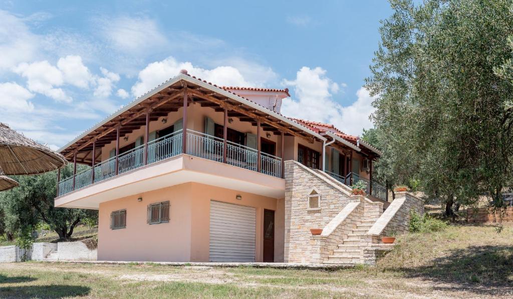 Villa Artjeta photo 4