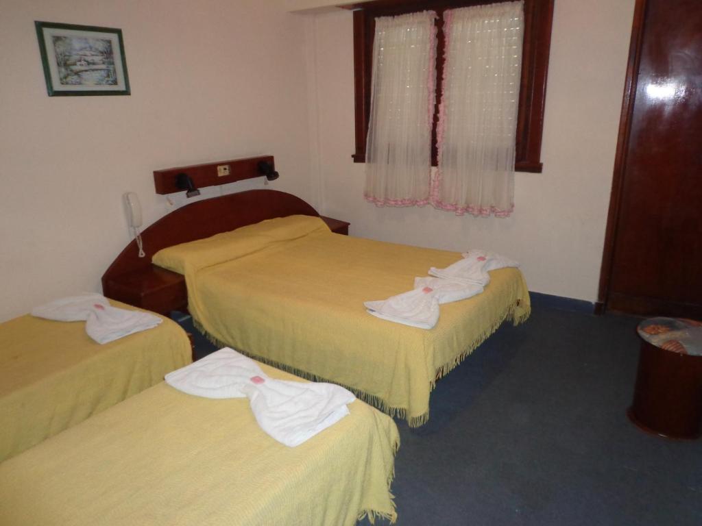 Hotel Shelter photo 2