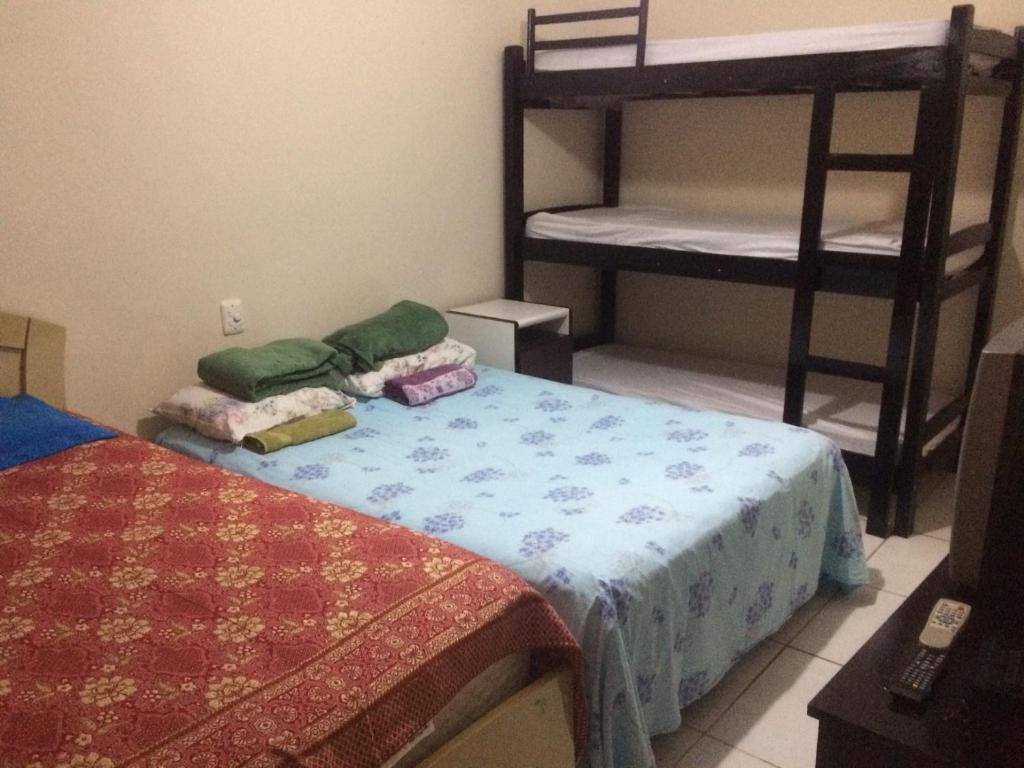 Casa Familiar em Campinas com 2 Quartos, 1 banheiro, 1 vaga para carro photo 2