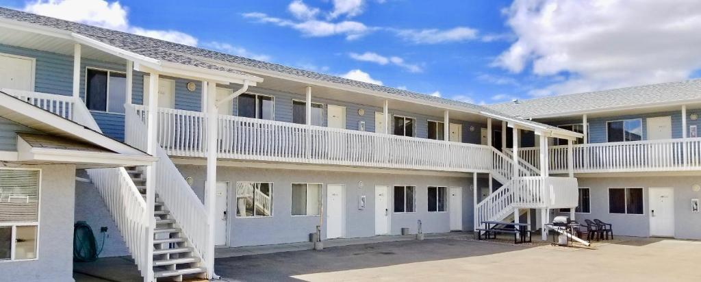 Twilight Country Motel photo 1
