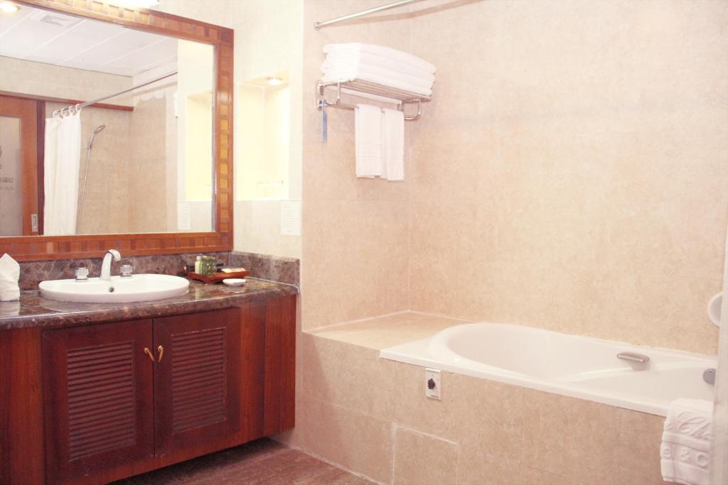 Don Chan Palace Hotel & Convention photo 2