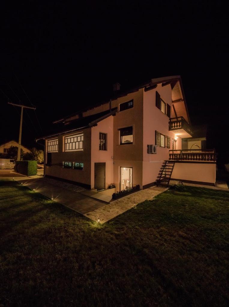 Plitvice Family Apartment photo 1