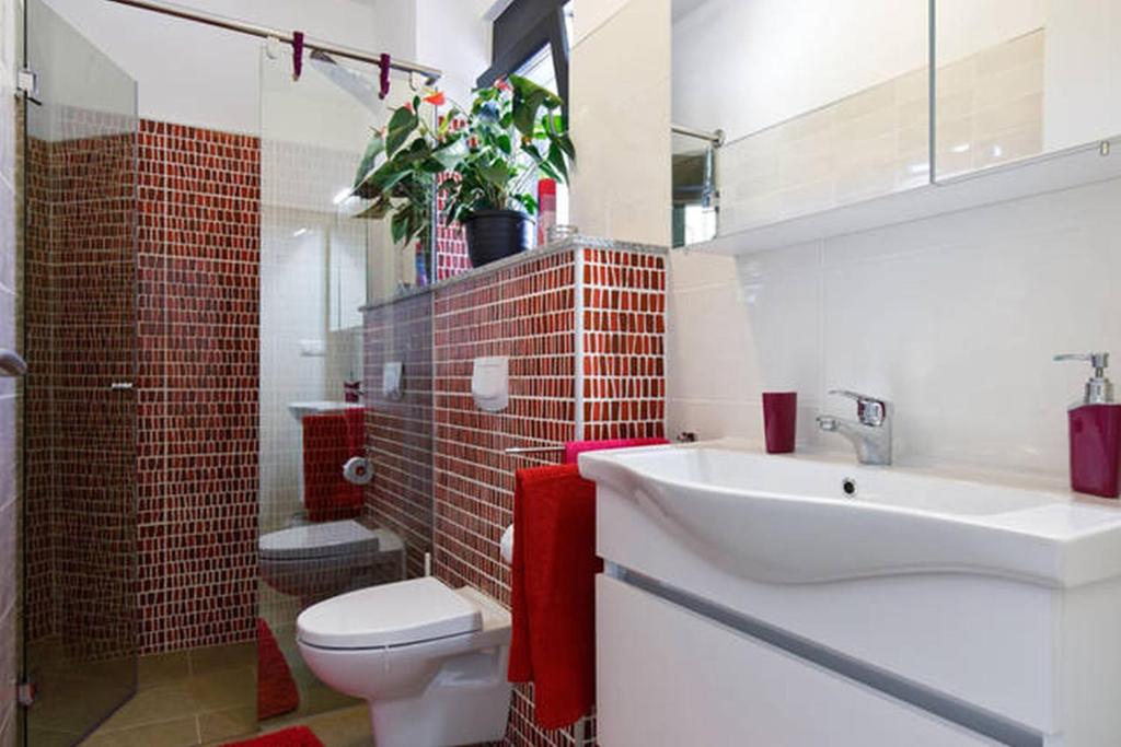APARTMENT RUZA - POOL photo 4
