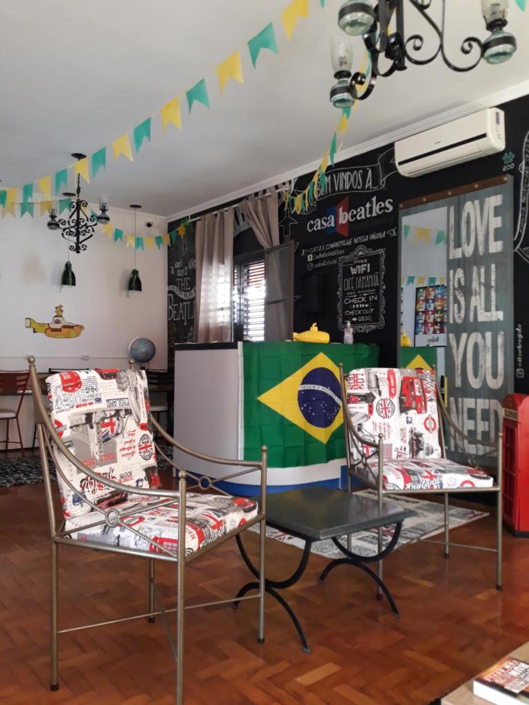 Casa Beatles Hostel Bauru photo 2