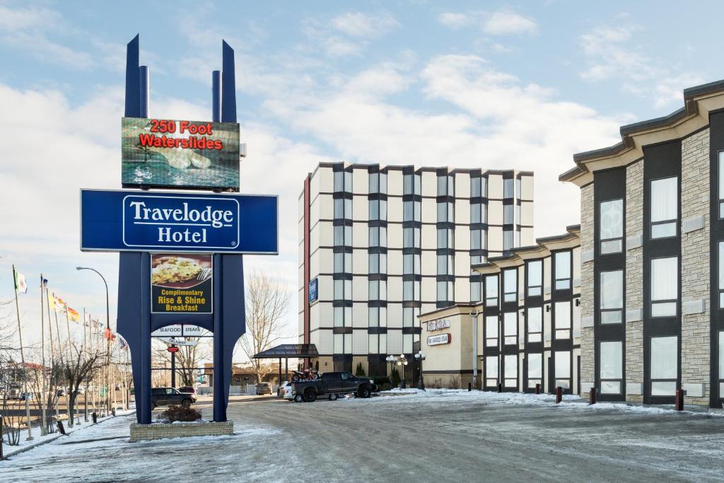 Travelodge by Wyndham Lloydminster photo 1