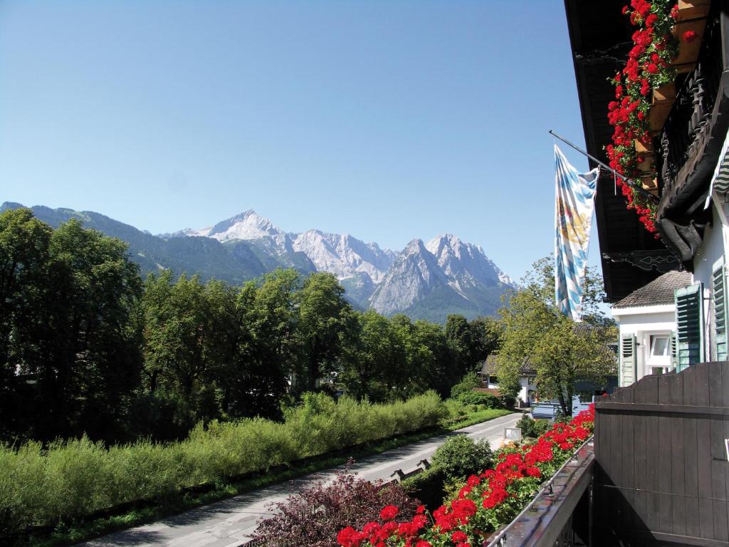 Hotel Aschenbrenner photo 1