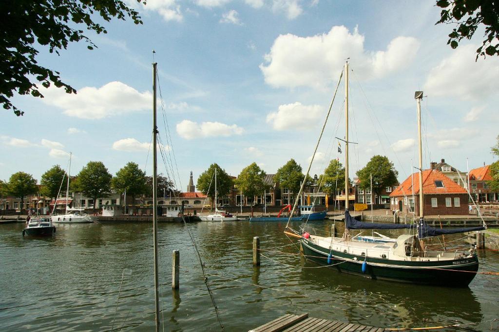 Vissershuisje / old fishermans house photo 3