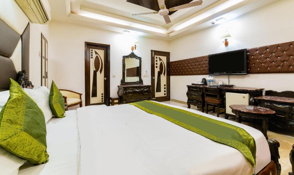 Двухместный (Двухместный номер Делюкс с 1 кроватью), Hotel Baljeet Lodge