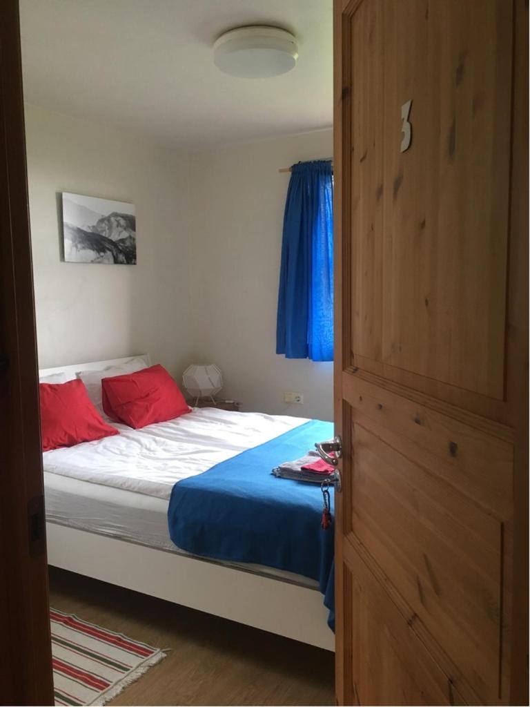 Dynjandi Guesthouse photo 1