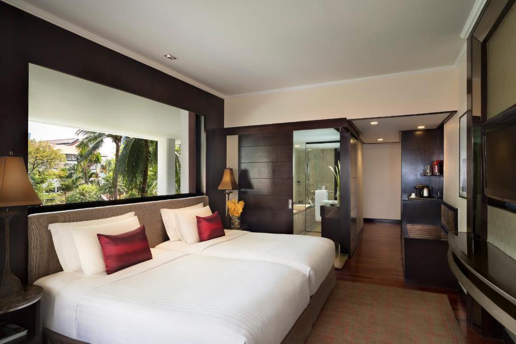 Сьюит (Суперлюкс Джуниор), Курортный отель Anantara Riverside Bangkok Resort
