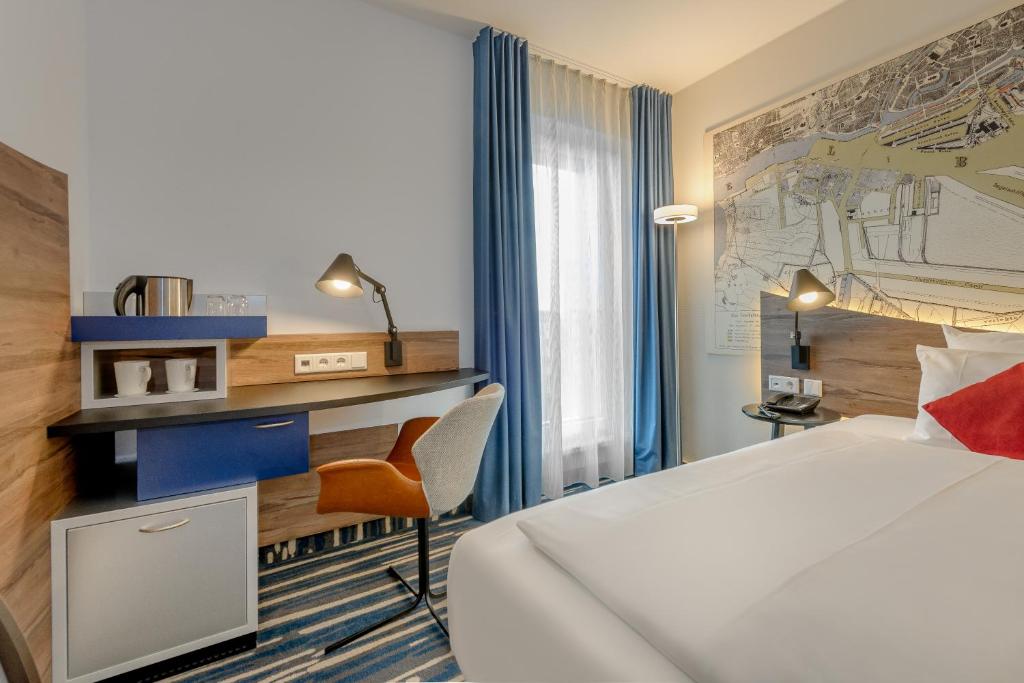 Двухместный (Улучшенный номер с кроватью размера «king-size»), Mercure Hotel Hamburg Mitte